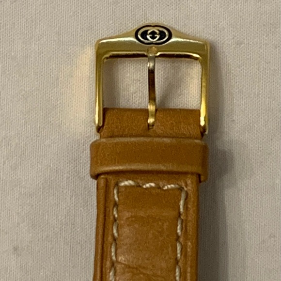 Gucci Watch - Picture 4 of 6